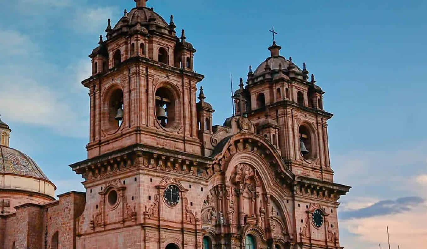 Sismo de 7.2 en Ayacucho causó daños en Cusco: Se desprende parte de la torre del templo de la Compañía de Jesús